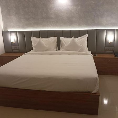 White Lake Resort Bilikere Exterior foto